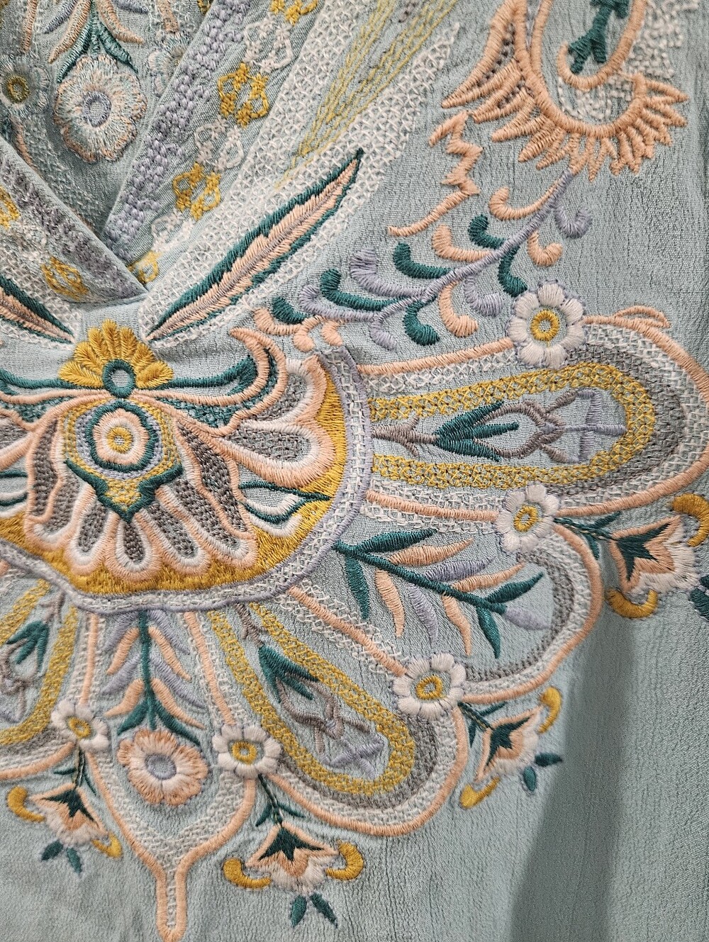 Soft Surroundings Light Blue Embroidered Tunic Top Petite Large Coastal Grandma - Picture 5 of 8